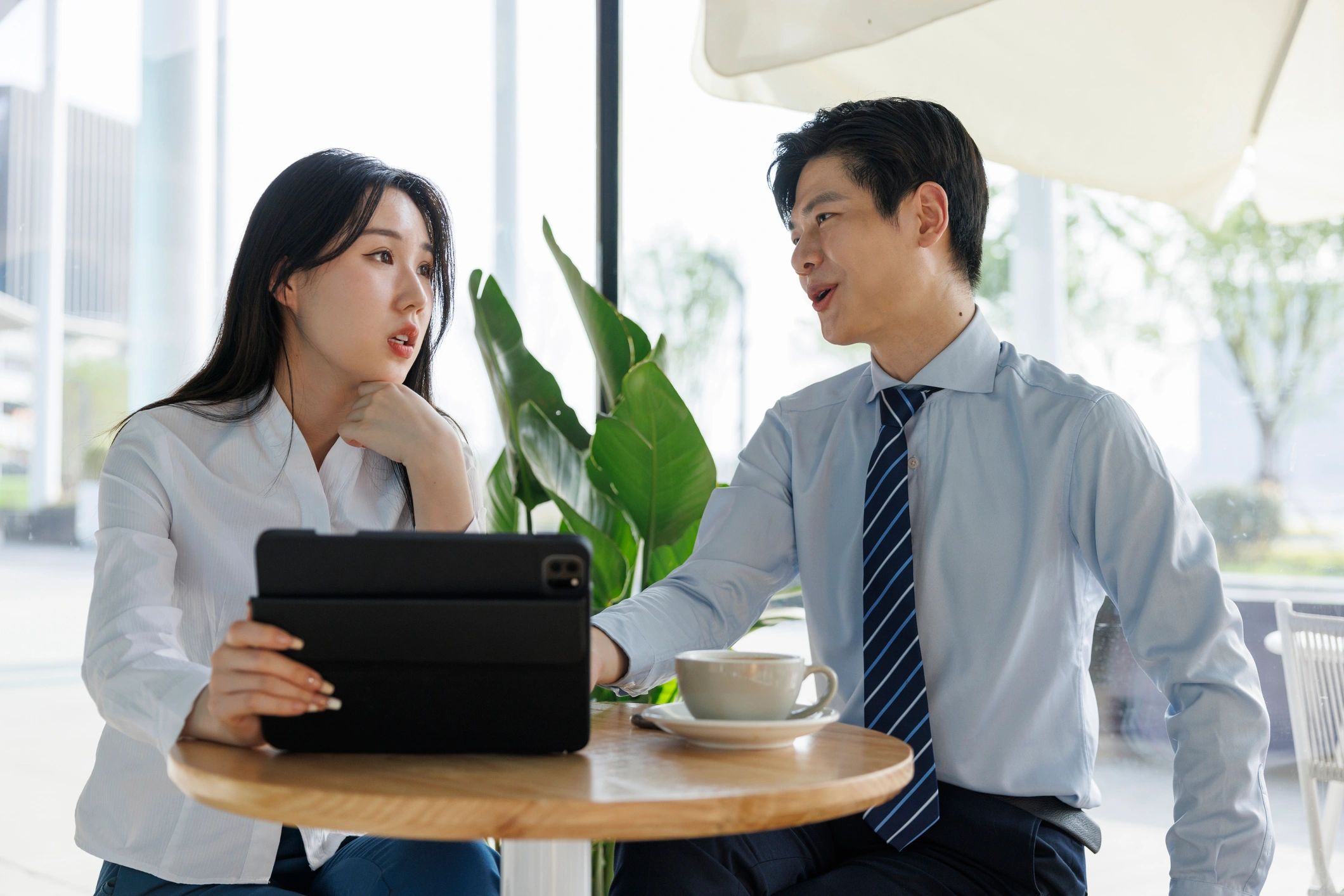Small business marketing consultation for content and social planning